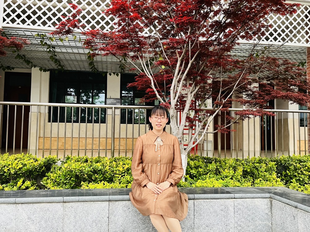 数学骨干教师  张欢
